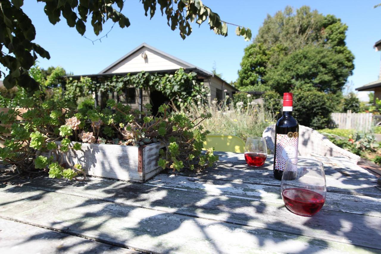 Cedar Park Bed & Breakfast Tamahere Exterior photo