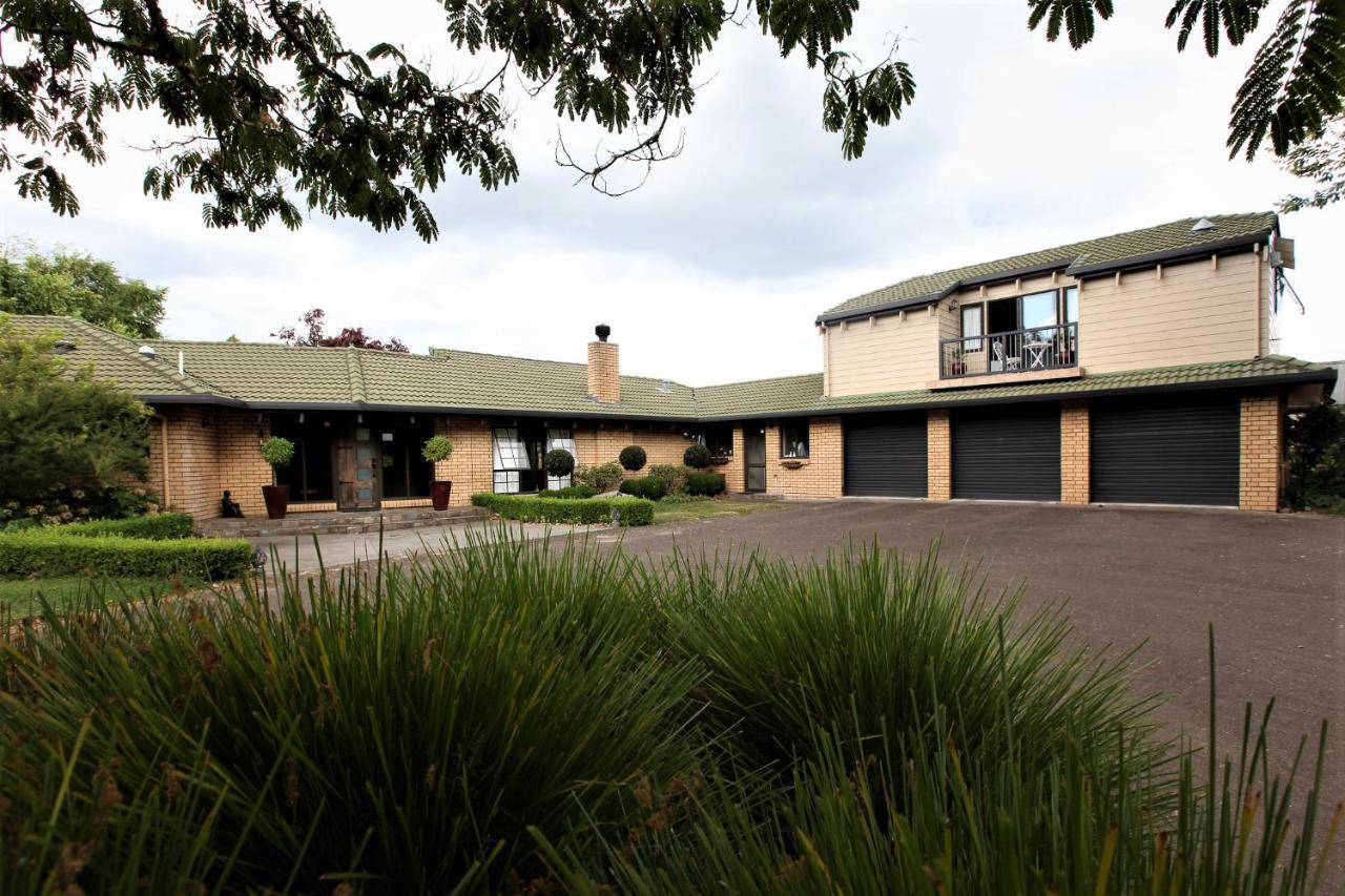 Cedar Park Bed & Breakfast Tamahere Exterior photo